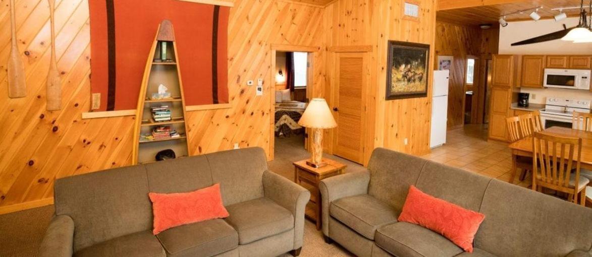 Gunflint Lodge Гран Маре Екстериор снимка