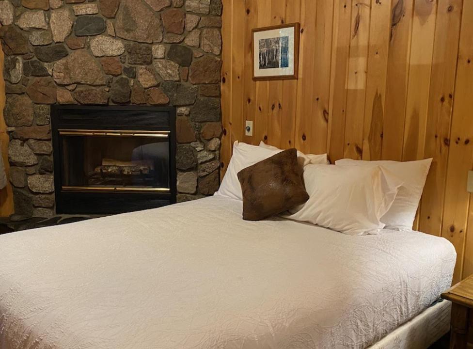 Gunflint Lodge Гран Маре Екстериор снимка